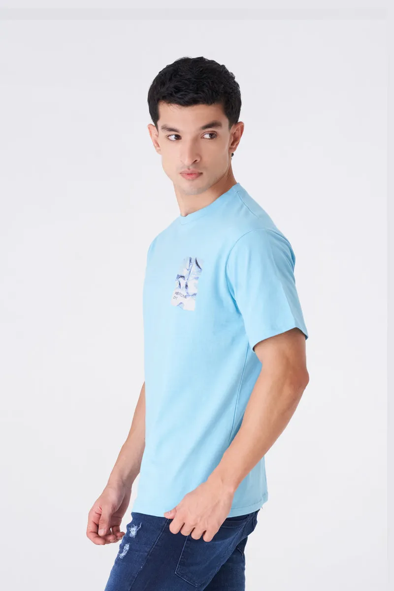 Men's Light Blue Tee for Casual Comfort